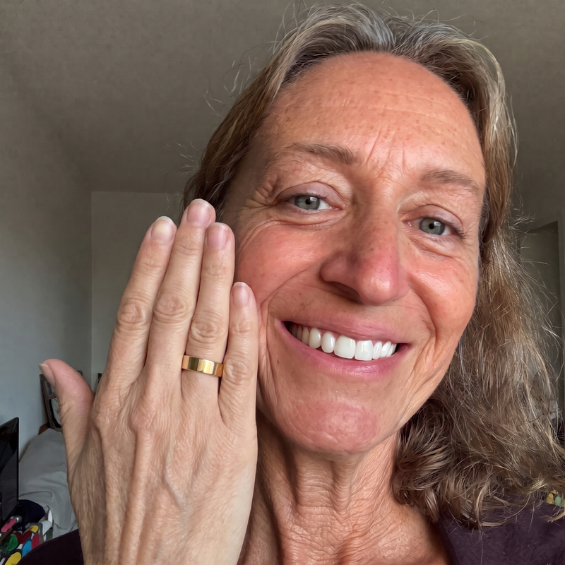 Amelia, 56
